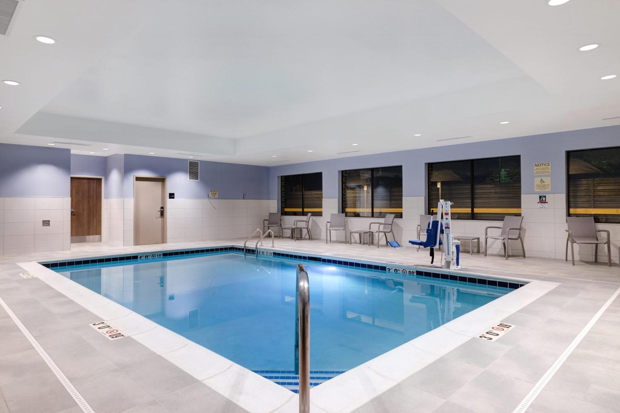 Hampton Inn Chicago オーランドパーク エクステリア 写真