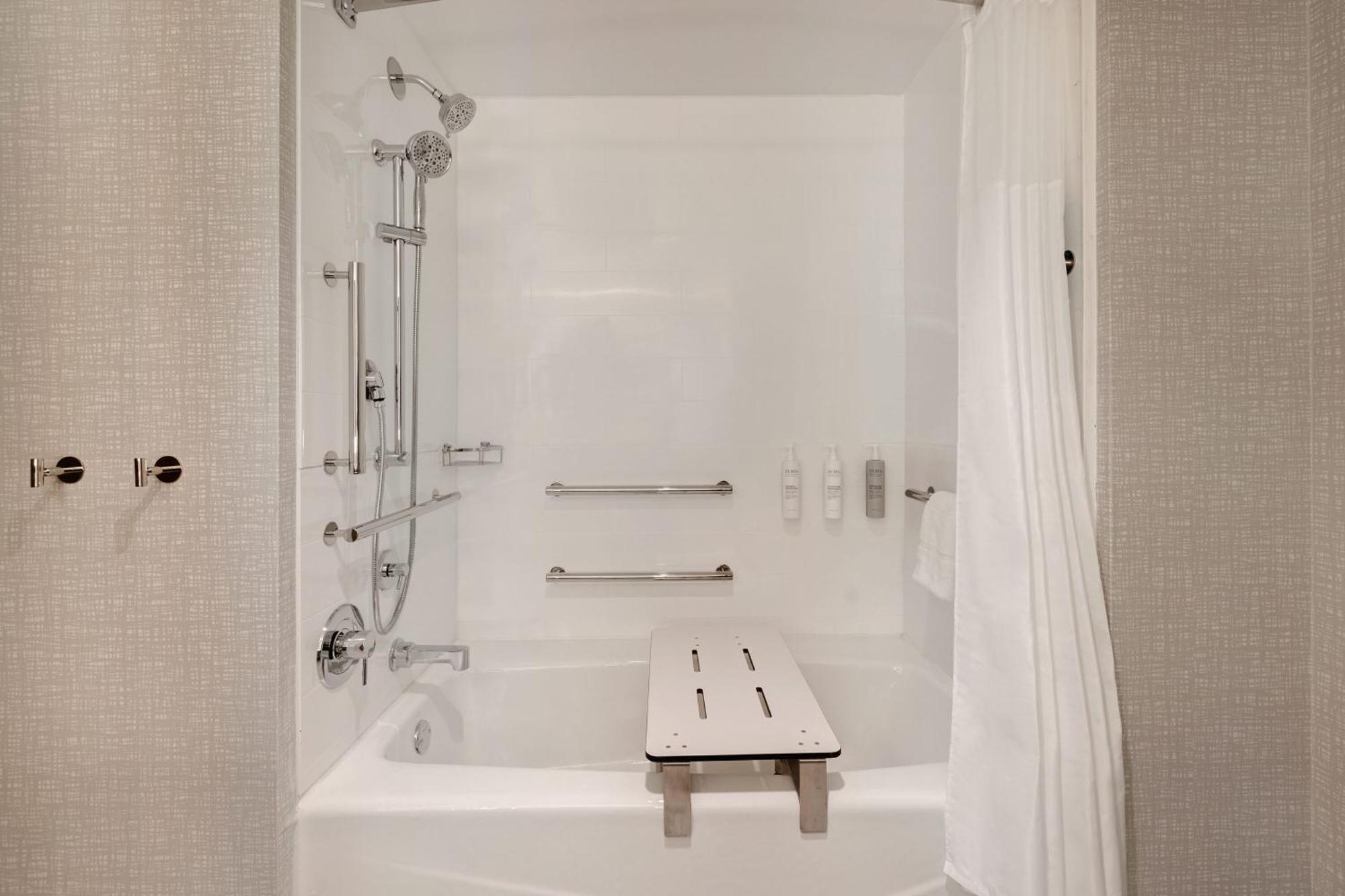 Hampton Inn Chicago オーランドパーク エクステリア 写真